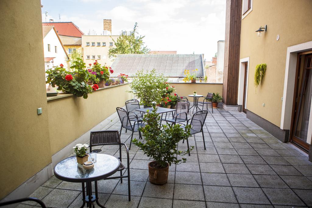 Penzion Cernej Ptak Jindřichův Hradec Exterior foto